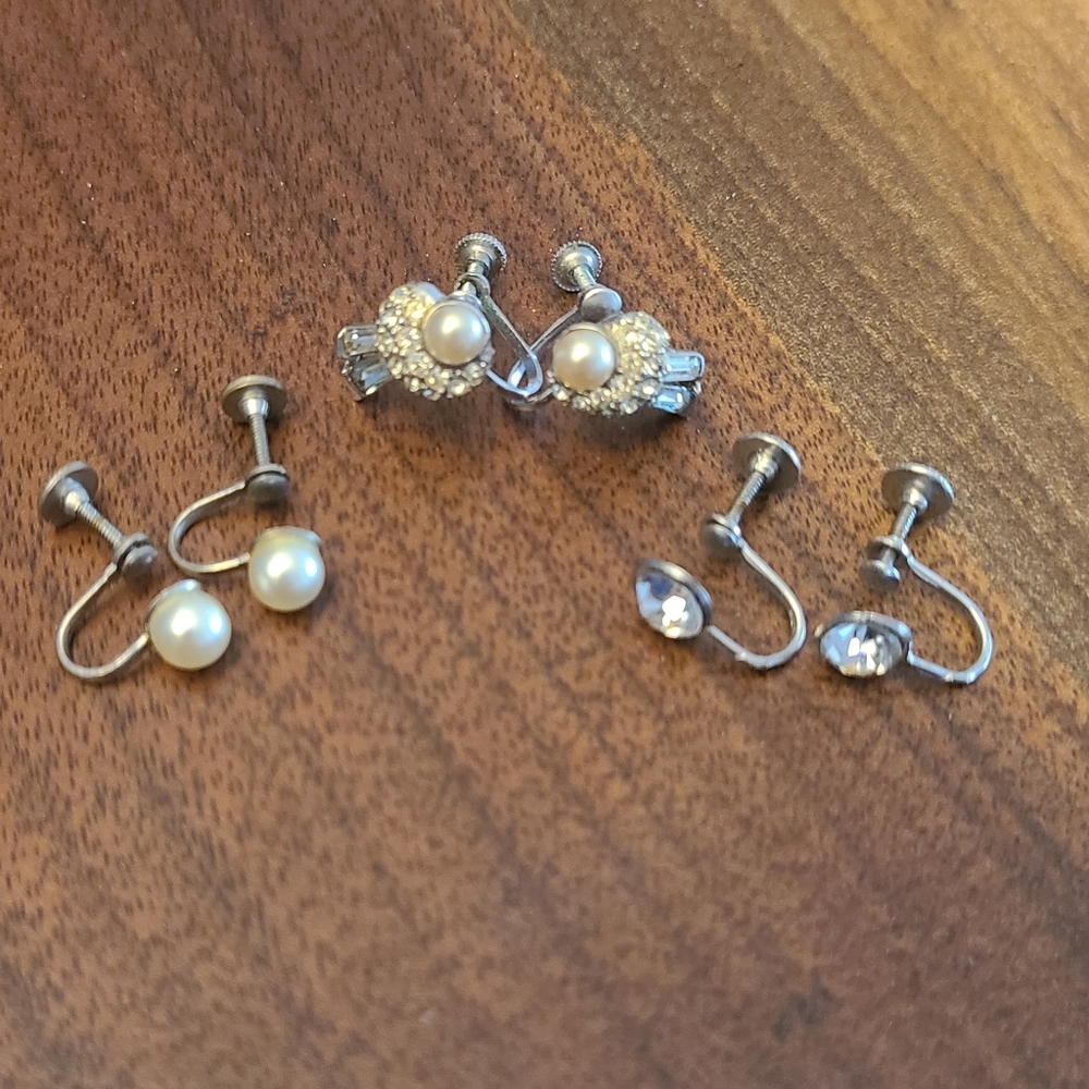VTG trio screw-back earrings